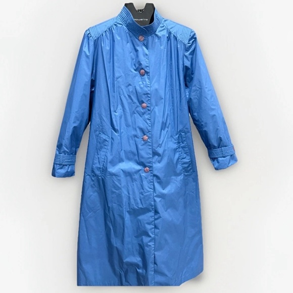 fleet street Jackets & Blazers - Vintage Fleet Street Women's
Detachable Quilted Lined Long Coat
Jacket Size 16